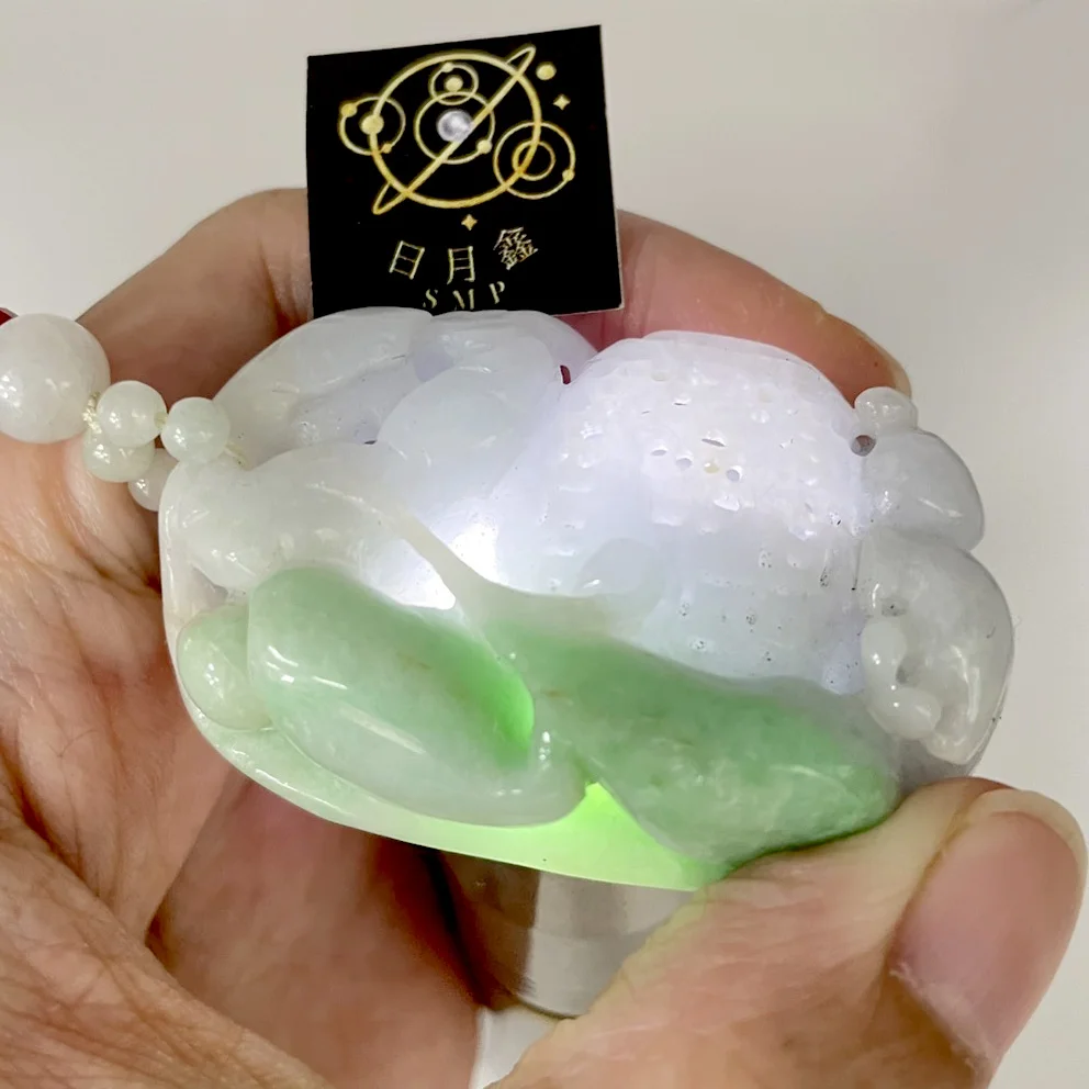 浮雕翡翠多彩珠鍊